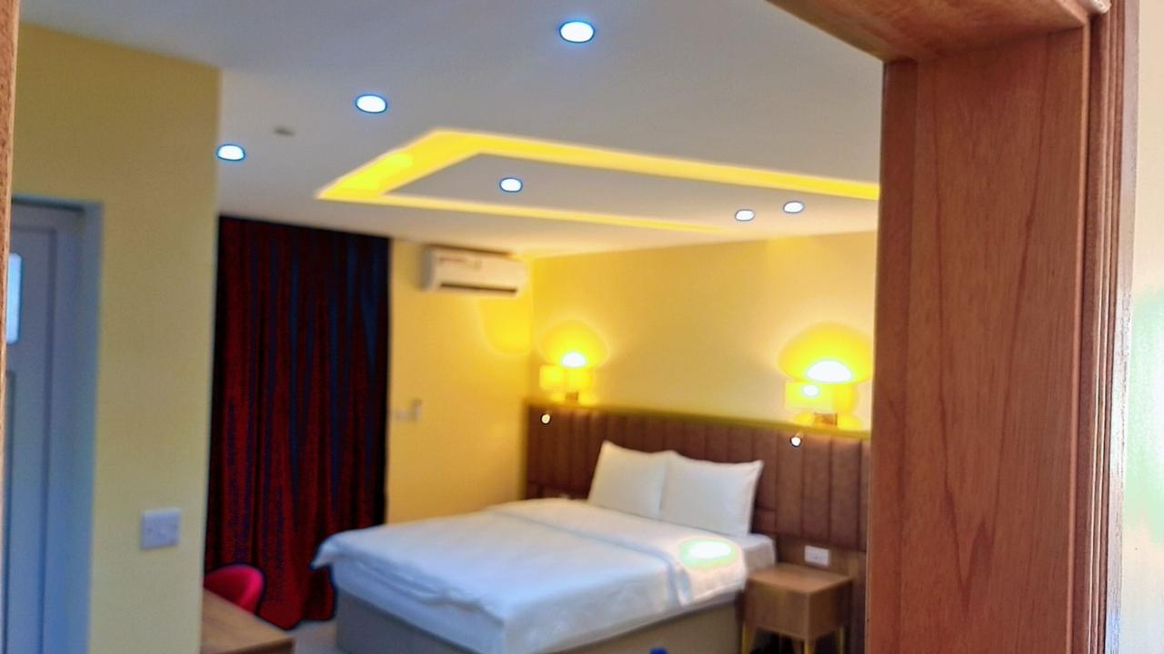 Deluxe Room at NAC Hotel